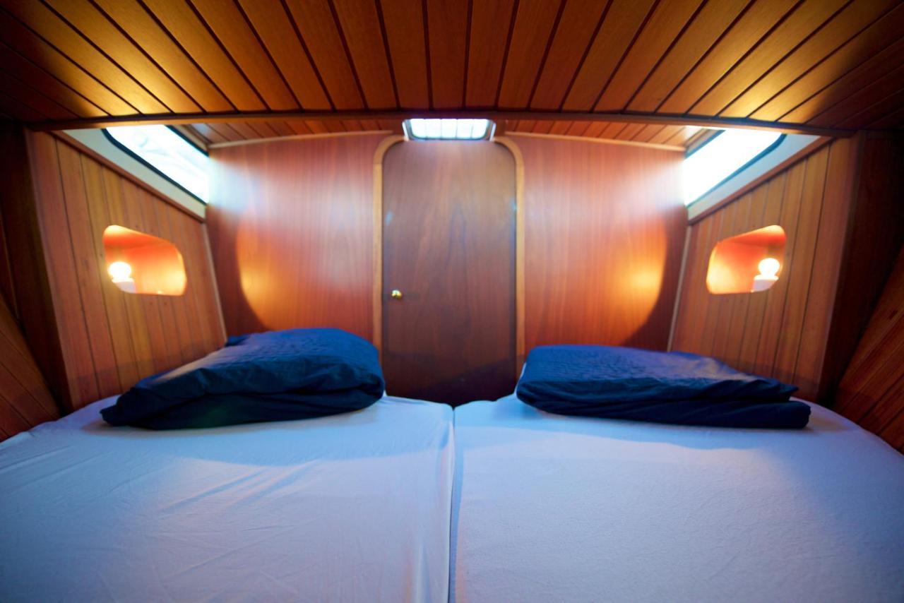 HOMEBOAT-bateau hôtel Genebra Exterior foto