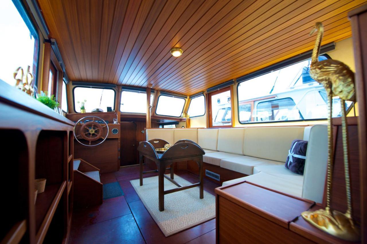 HOMEBOAT-bateau hôtel Genebra Exterior foto